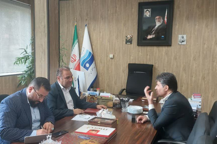 جلسه مشترک بین سرپرست مجتمع تحقیقاتی شهدای جهاددانشگاهی با مدیرعامل شرکت آب منطقه‌ای البرز